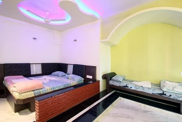 Rahul Guest House Varanasi 2*,  India